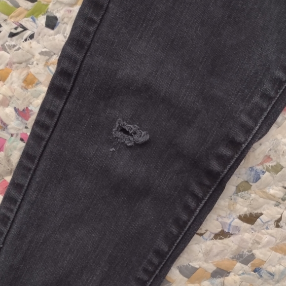 Boys Levi's skinny jeans - Picture 2 of 4